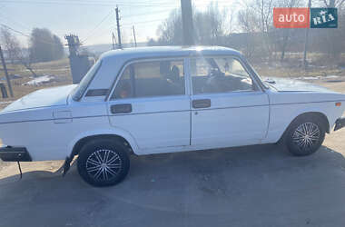 Седан ВАЗ / Lada 2107 2006 в Збараже