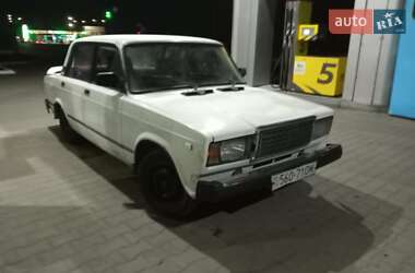 Седан ВАЗ / Lada 2107 1991 в Одессе