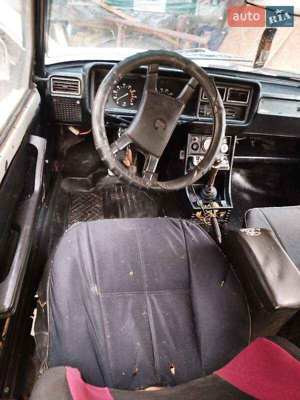 Седан ВАЗ / Lada 2107 1993 в Тульчине фото 6 Седан ВАЗ / Lada 2107 1993 в Тульчине