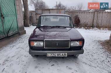 Седан ВАЗ / Lada 2107 2002 в Кам'янському