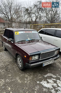 Седан ВАЗ / Lada 2107 2006 в Умани