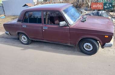 Седан ВАЗ 2107 2005 в 
