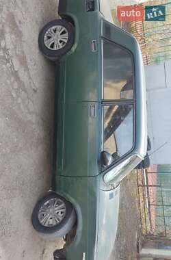 Седан ВАЗ / Lada 2107 1999 в Городке