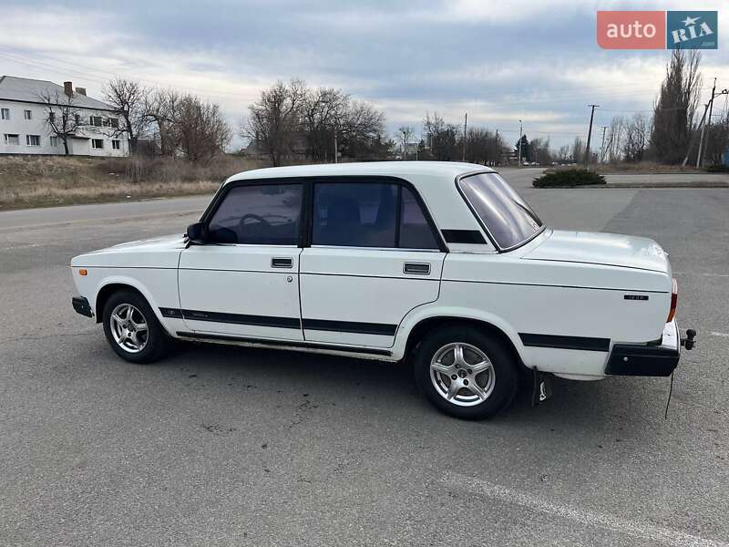 Седан ВАЗ / Lada 2107 1987 в Днепре фото 2 Седан ВАЗ / Lada 2107 1987 в Днепре