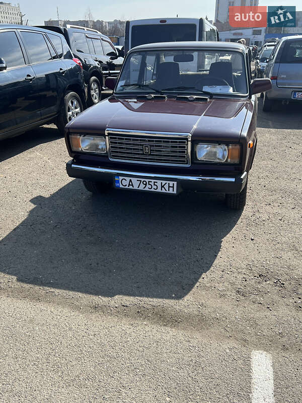 Седан ВАЗ 2107 2008 в 