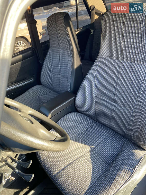 Седан ВАЗ / Lada 2107 2006 в Подольске