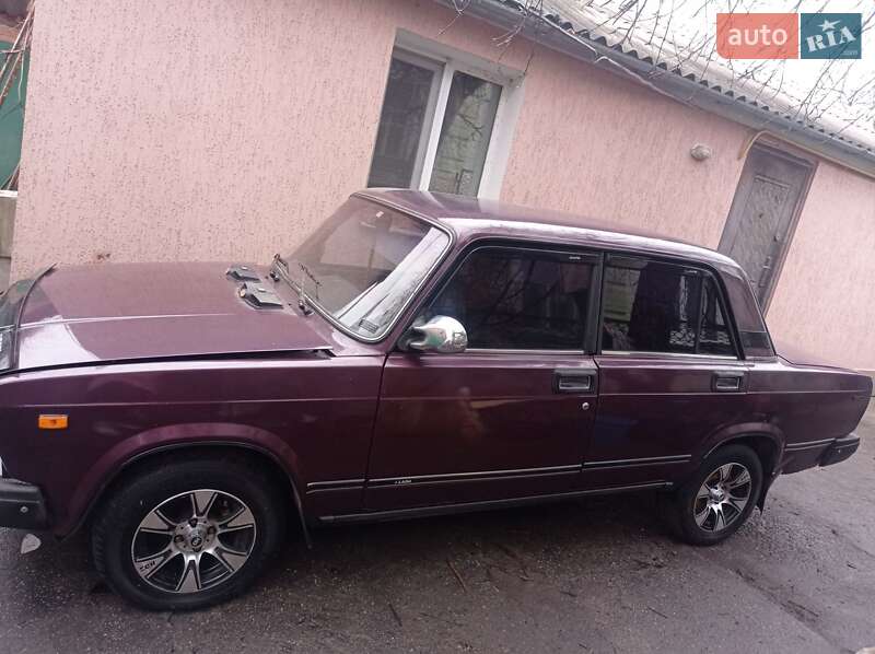ВАЗ / Lada 2107 2002