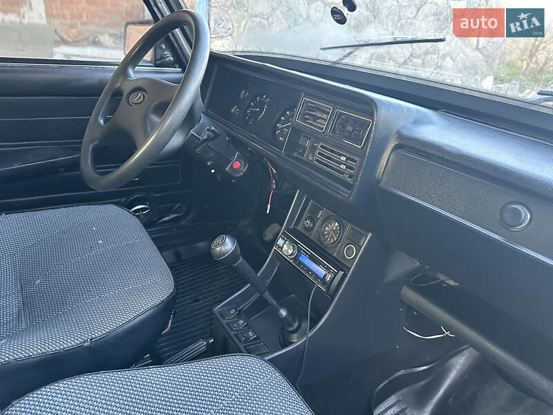 Седан ВАЗ / Lada 2107 2006 в Хмельнике