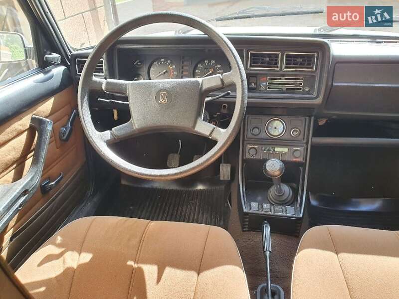 Седан ВАЗ / Lada 2107 1987 в Одесі