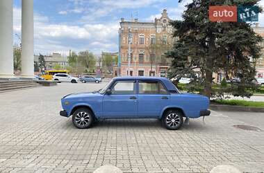 Седан ВАЗ 2107 2006 в 