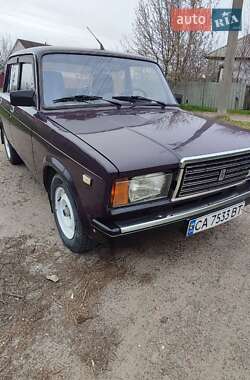 Седан ВАЗ 2107 1999 в 