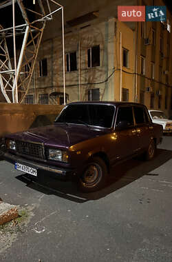 Седан ВАЗ / Lada 2107 1984 в 