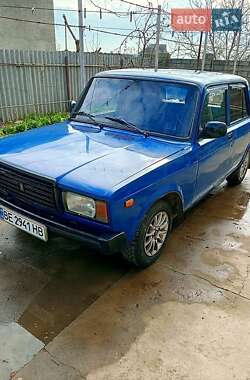 Седан ВАЗ 2107 2009 в 