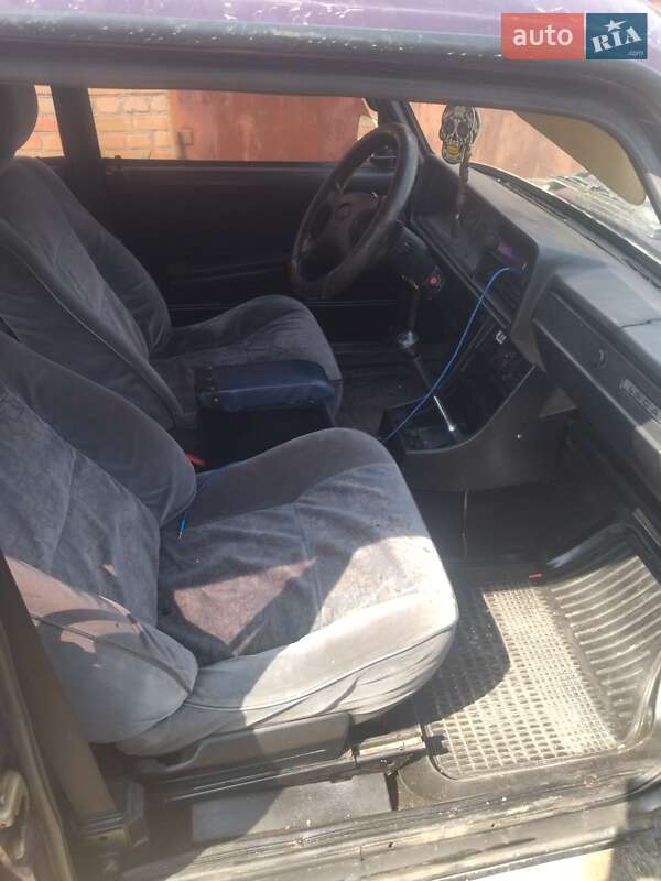 Седан ВАЗ / Lada 2107 2004 в Кропивницком