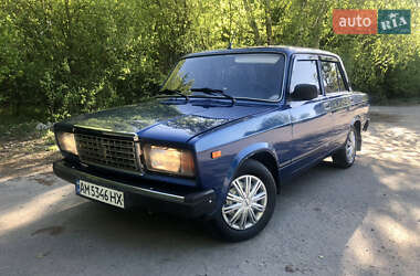 Седан ВАЗ 2107 2006 в Звягеле