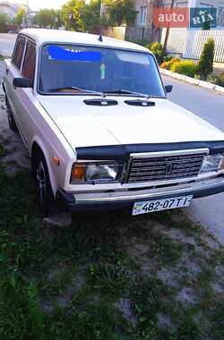 Седан ВАЗ 2107 1990 в 
