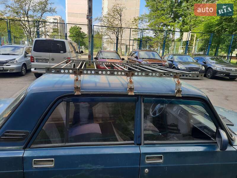 Седан ВАЗ / Lada 2107 1998 в Києві фото 4 Седан ВАЗ / Lada 2107 1998 в Києві