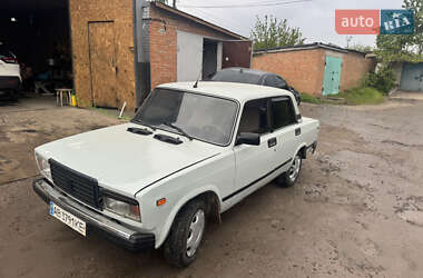 Седан ВАЗ 2107 1990 в 