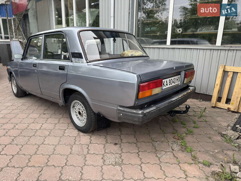 Седан ВАЗ / Lada 2107 2007 в Киеве