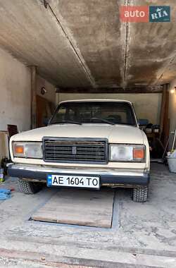 Седан ВАЗ 2107 1988 в Кривом Роге