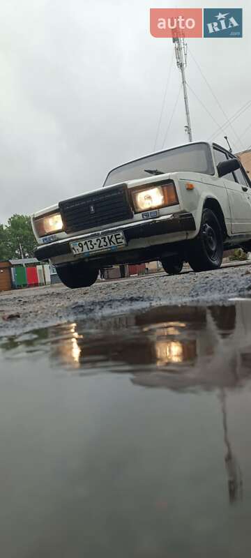 Седан ВАЗ / Lada 2107 1991 в Первомайську