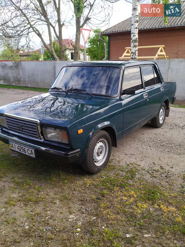 Седан ВАЗ / Lada 2107 2009 в Ніжині