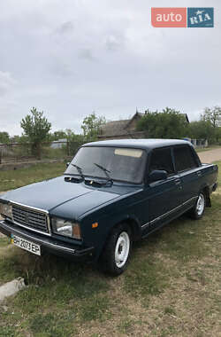 Седан ВАЗ 2107 2001 в Сарате