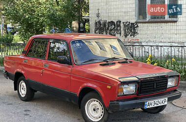 Седан ВАЗ / Lada 2107 1985 в Павлограде