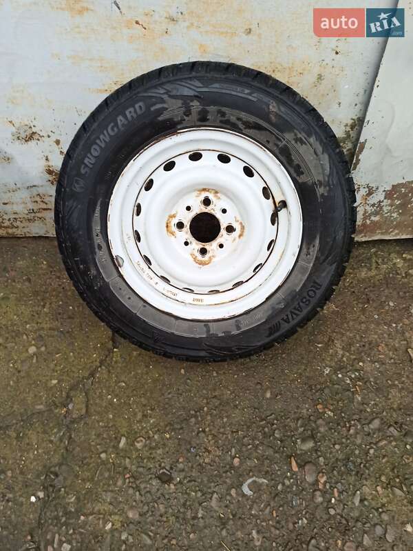 Седан ВАЗ / Lada 2107 2005 в Бурштыне