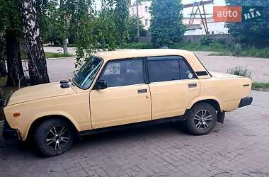 Седан ВАЗ 2107 1989 в Сумах