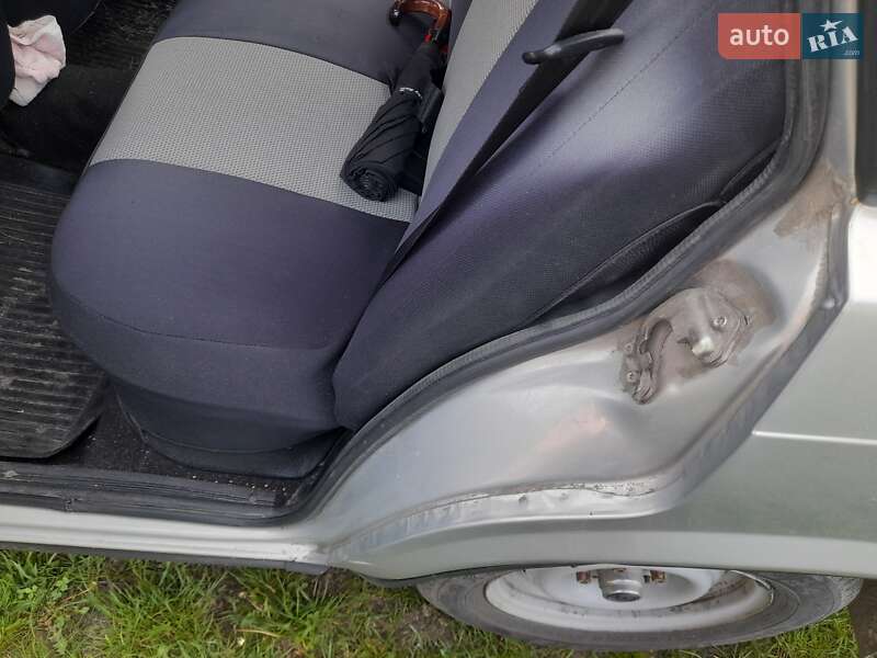 Седан ВАЗ / Lada 2107 2008 в Києві