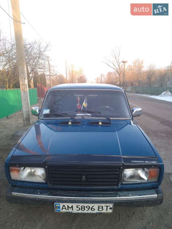 ВАЗ / Lada 2107 2002