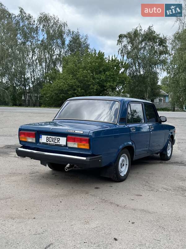 Седан ВАЗ / Lada 2107 2008 в Полтаве