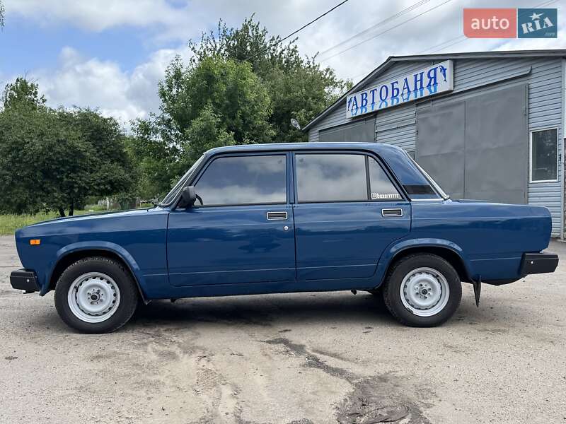 Седан ВАЗ / Lada 2107 2008 в Полтаве