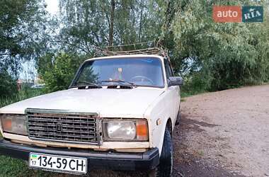 Седан ВАЗ 2107 1985 в Полтаве