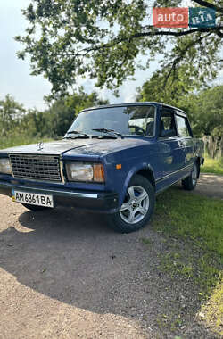 Седан ВАЗ / Lada 2107 2005 в Житомире