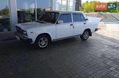 Седан ВАЗ / Lada 2107 2005 в Изюме