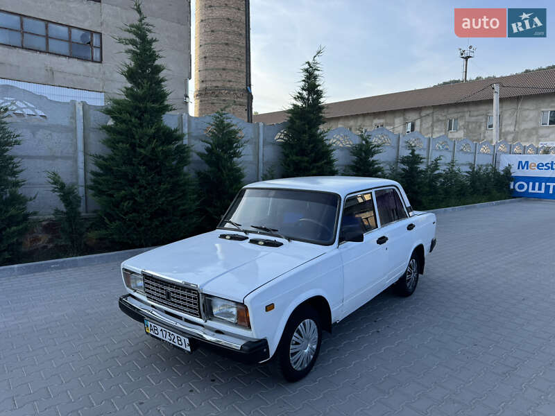 ВАЗ / Lada 2107 2001