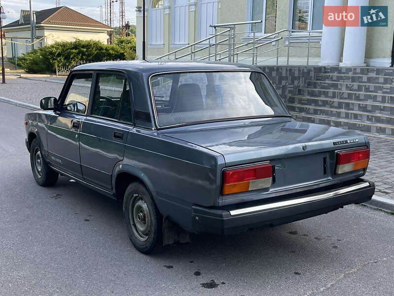 Седан ВАЗ / Lada 2107 2007 в Мерефа
