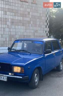 Седан ВАЗ 2107 2005 в 