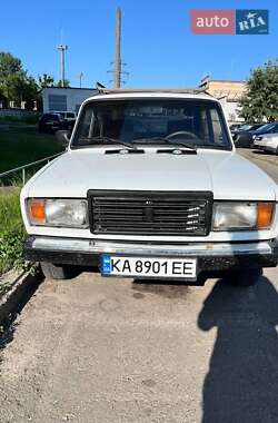 Седан ВАЗ 2107 1990 в Киеве