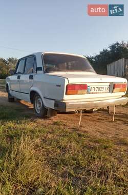 Седан ВАЗ / Lada 2107 1992 в 