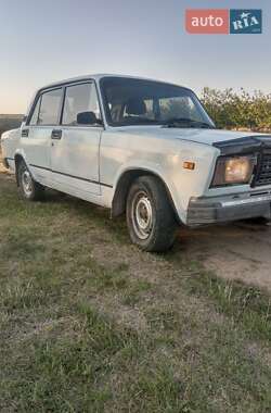 Седан ВАЗ / Lada 2107 1992 в 