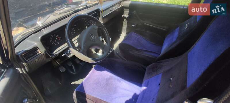 Седан ВАЗ / Lada 2107 1990 в Мукачевому