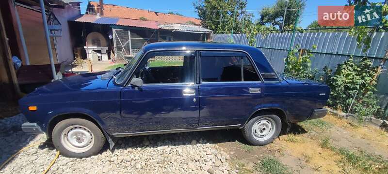 Седан ВАЗ / Lada 2107 1990 в Мукачевому