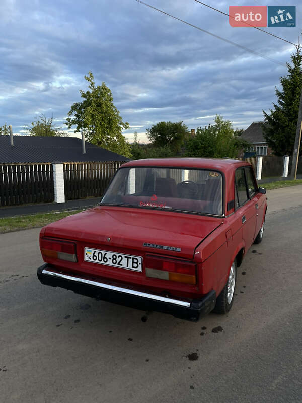 Седан ВАЗ / Lada 2107 1988 в Самборі