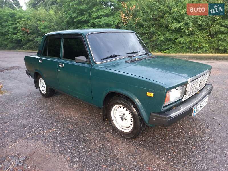 Седан ВАЗ / Lada 2107 2006 в Бердичеве