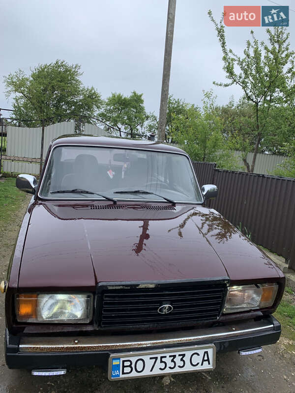 Седан ВАЗ / Lada 2107 2004 в Тернополе