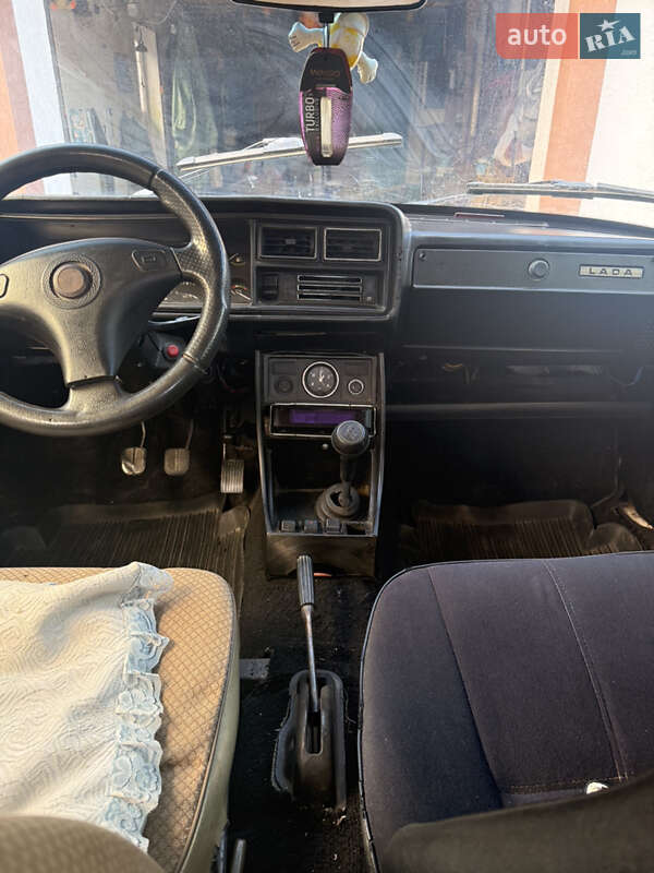Седан ВАЗ / Lada 2107 1988 в Заставной