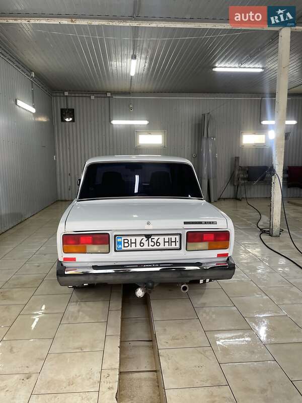 Седан ВАЗ / Lada 2107 2007 в Одессе